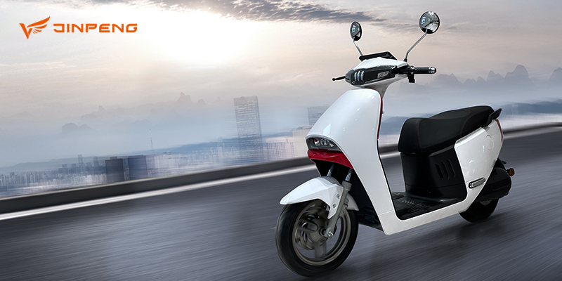 Moto électrique CEE GO PLUS