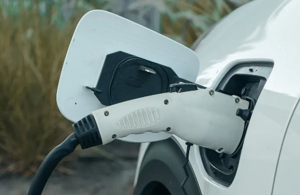 Combien de temps faut-il pour charger une Tesla?